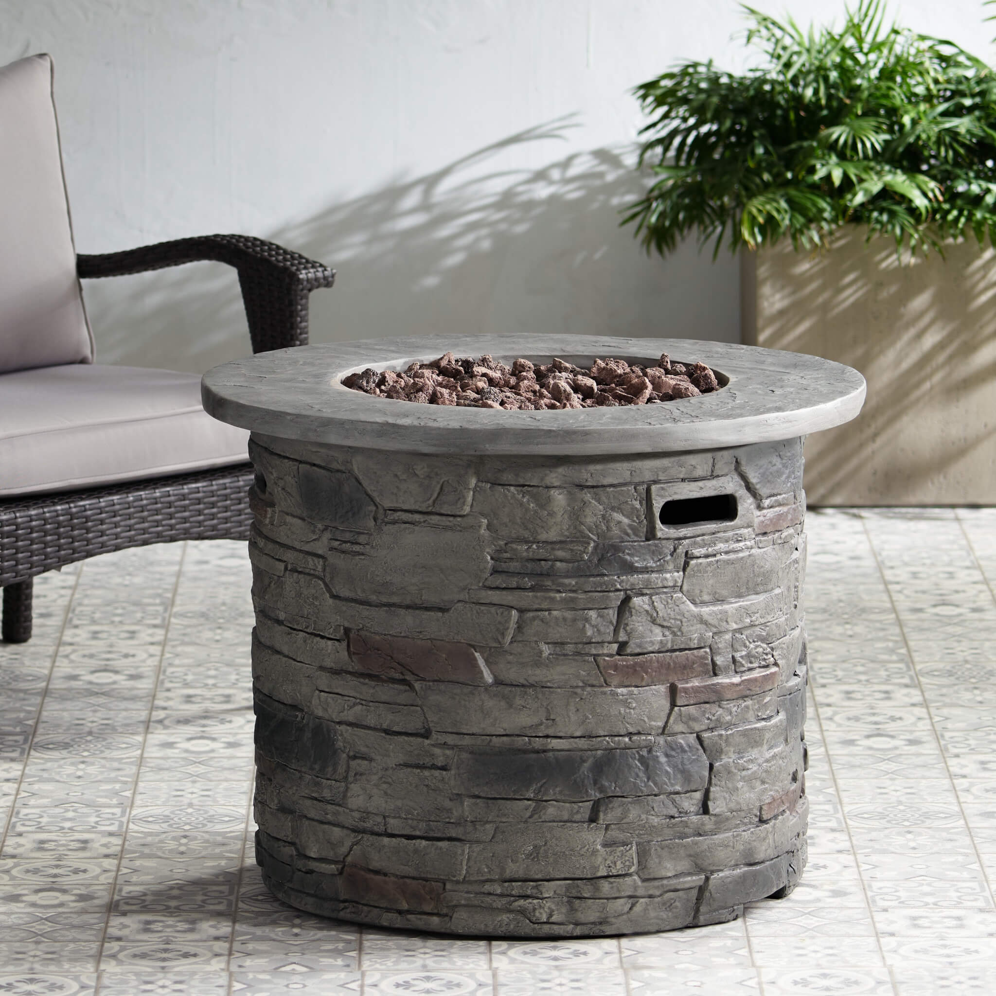 32" Transitional Outdoor Concrete Round Propane Fire Pit Table, Gray (SAK48268) - Image 15