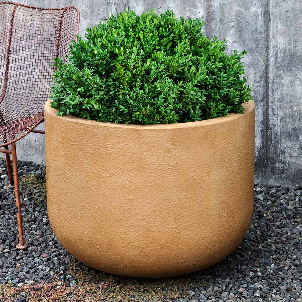 Campania Contour 3830 Planter - GFRC-0901