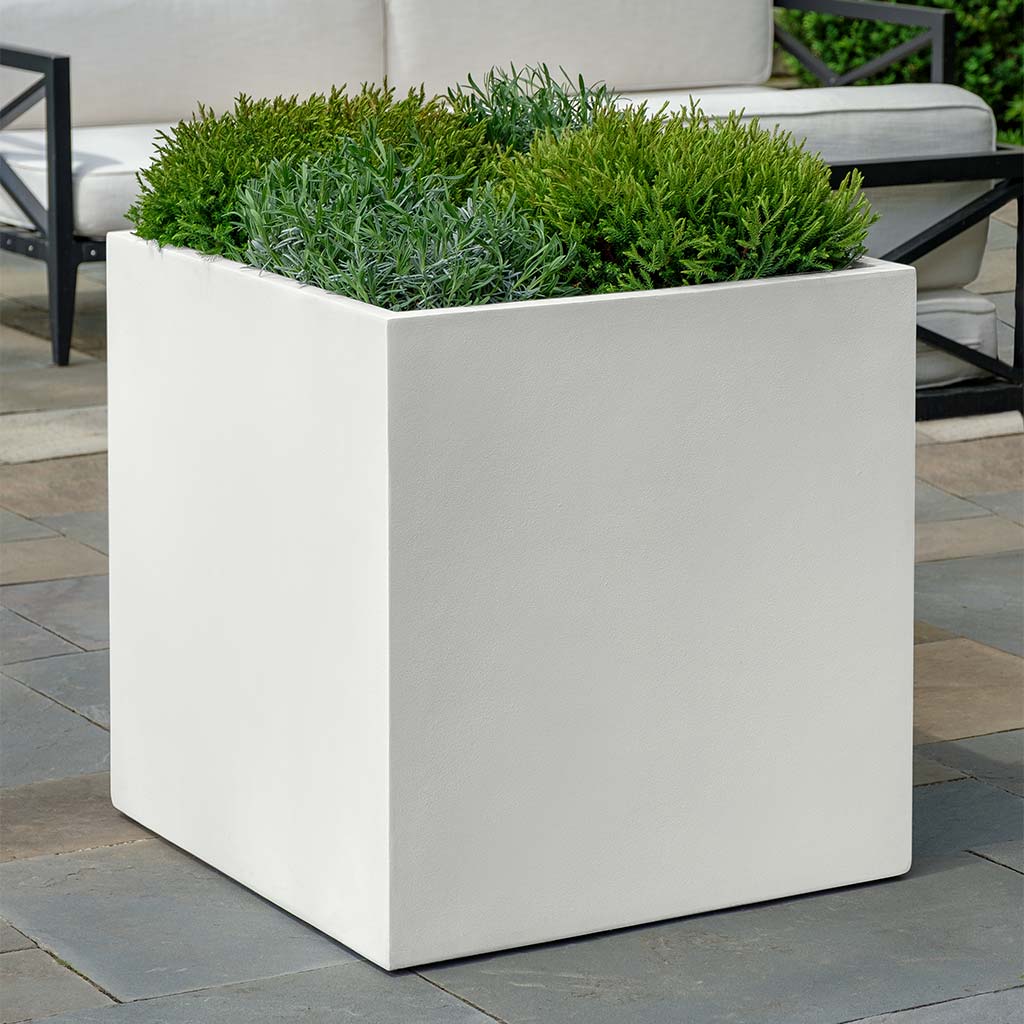 Campania Farnley Planter - 94-882-22202 - Image 13