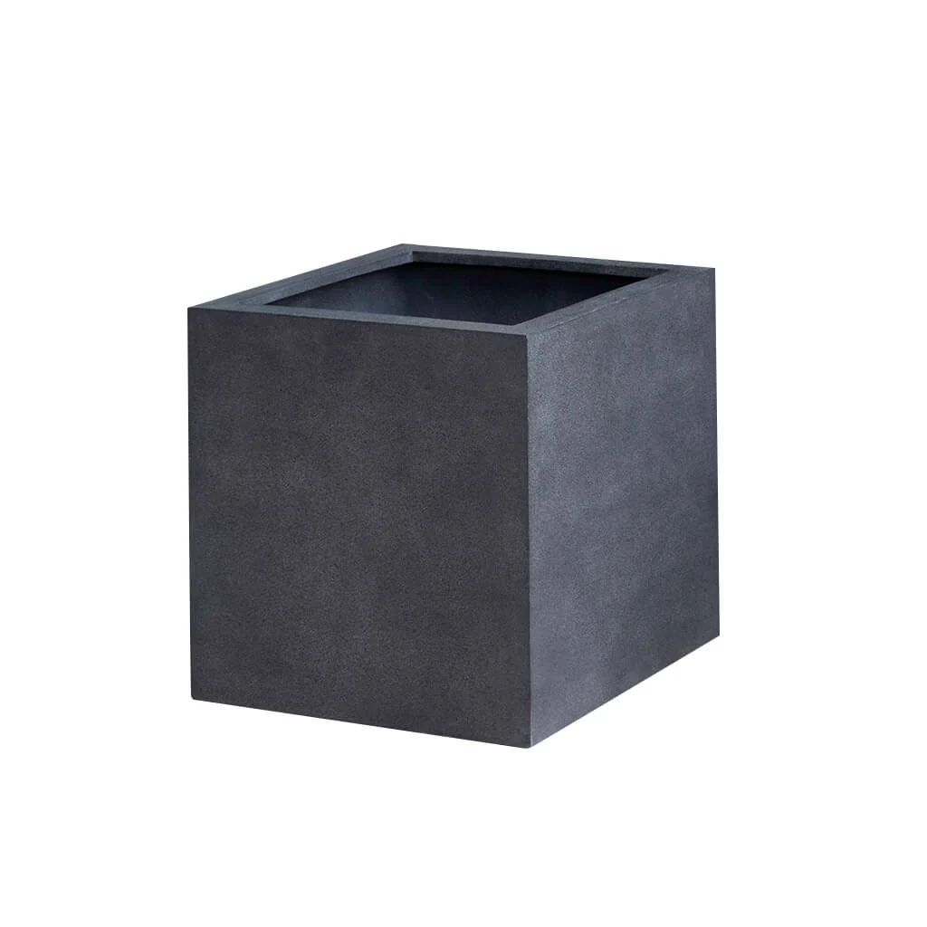 Campania Farnley Planter - 94-882-22202 - Image 2
