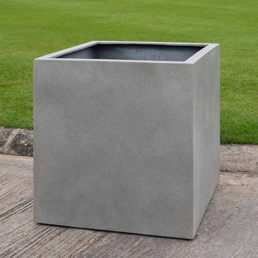 Campania Farnley Planter - 94-882-22202 - Image 7