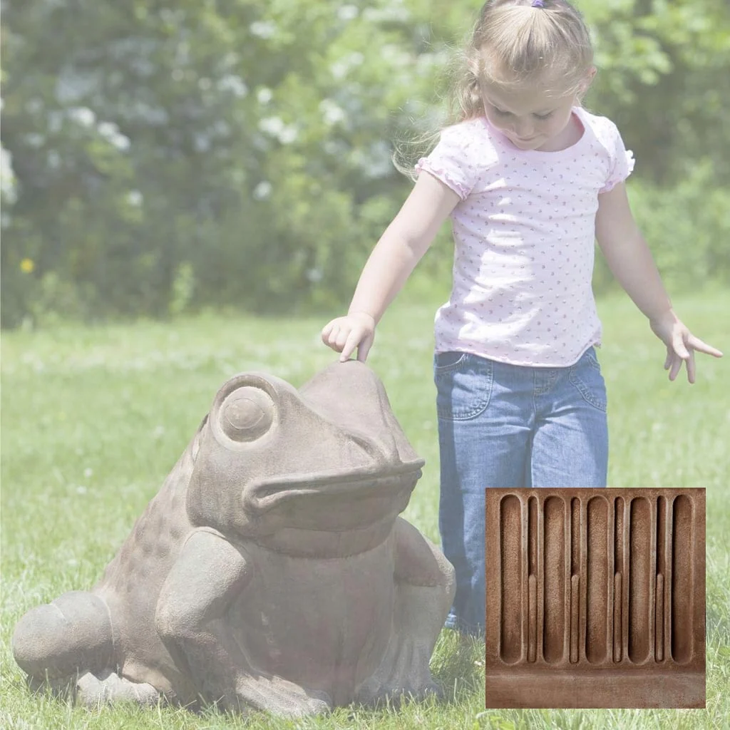 Campania Giant Garden Frog Garden Statue - A-224 - Image 4