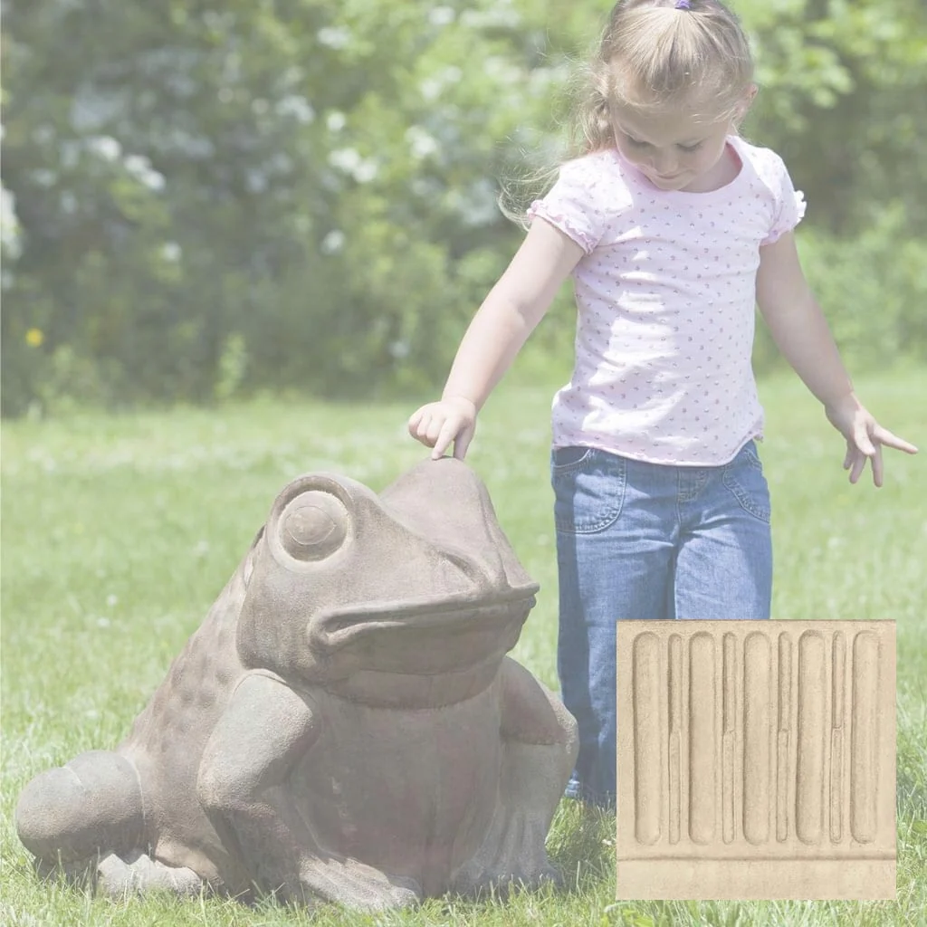 Campania Giant Garden Frog Garden Statue - A-224 - Image 8