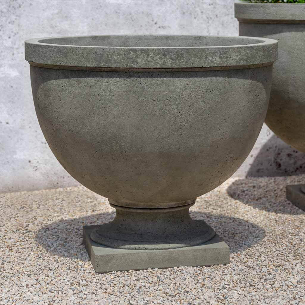 Campania Huntington Urn - P-798 - Image 2