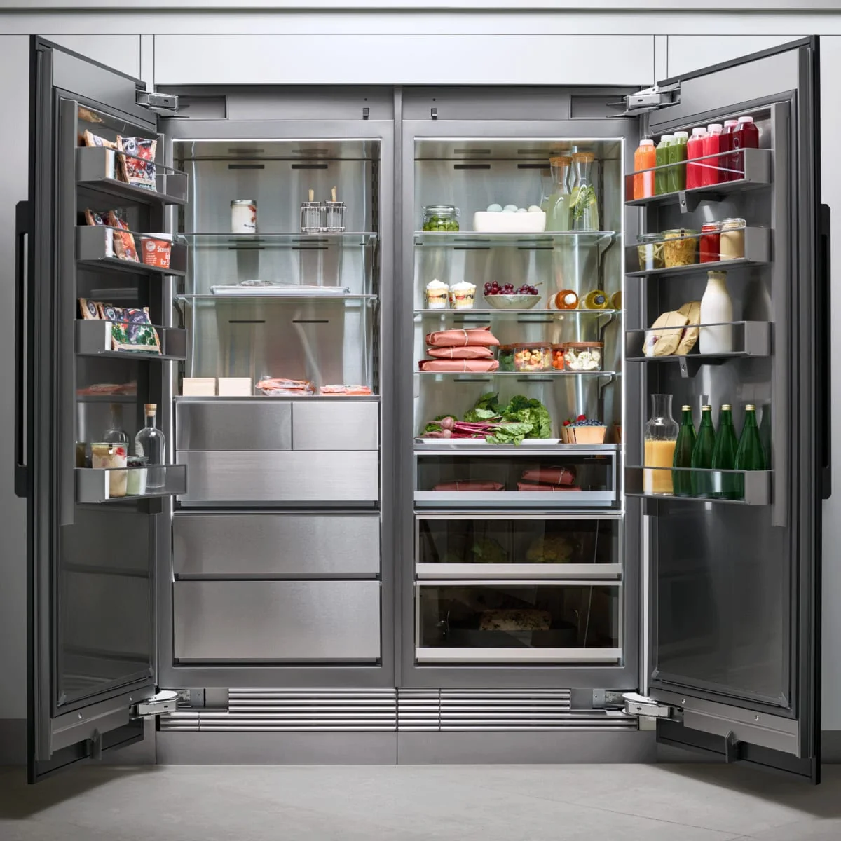 Dacor 24-Inch Contemporary Column Refrigerator - DRR24980RAP/LAP - Image 9