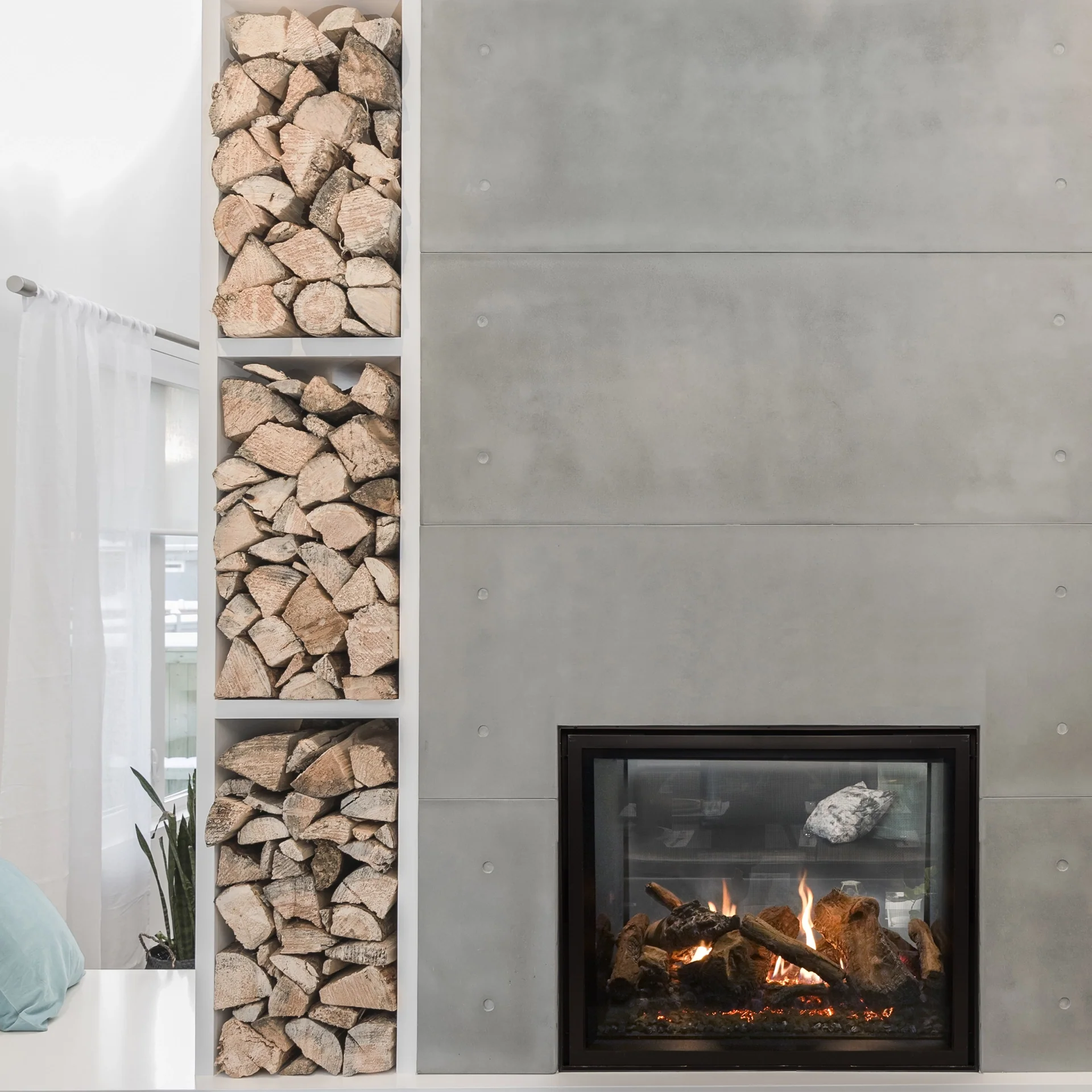 Empire Rushmore 40" See-Through Direct Vent Fireplace - DVCT40CSP95 - Image 4
