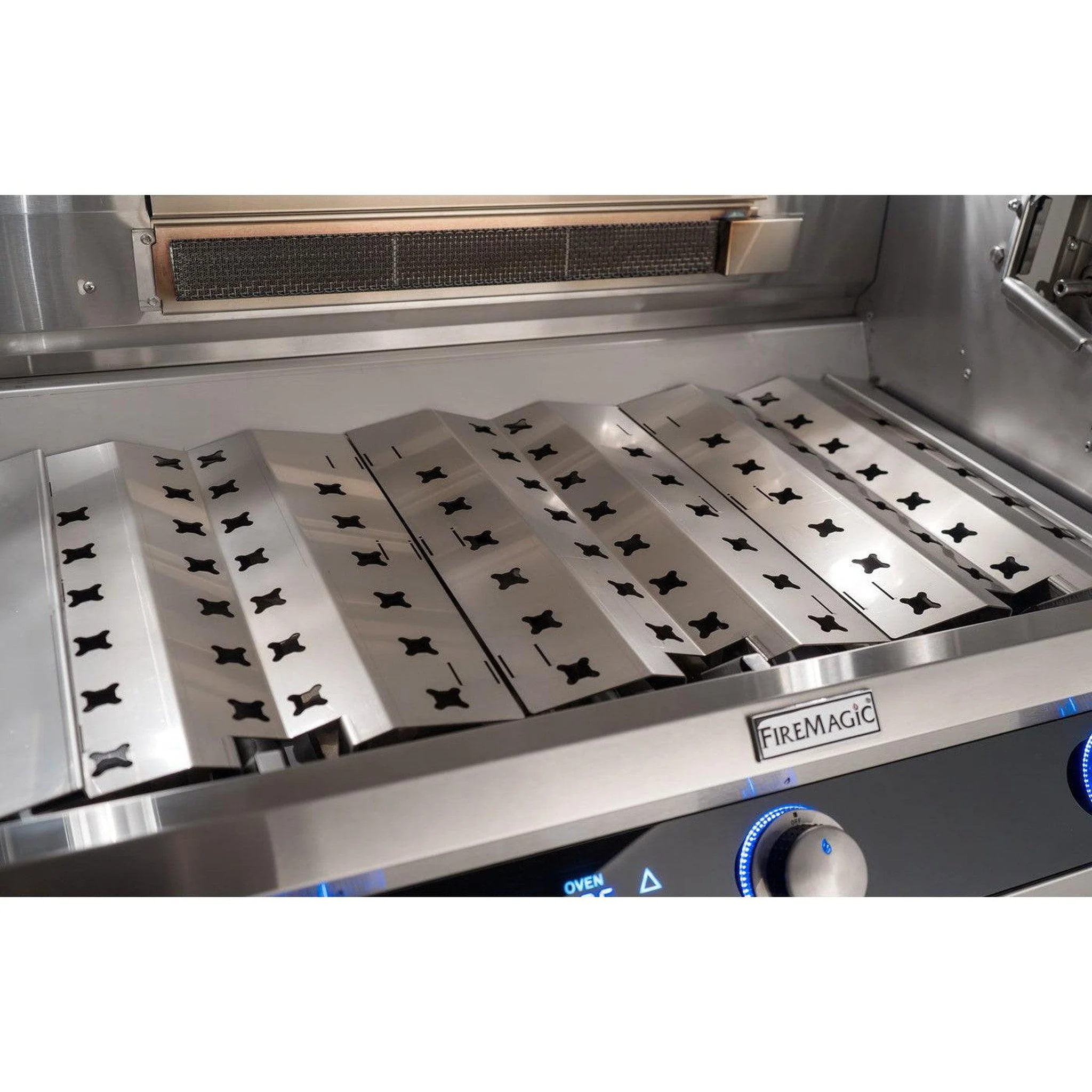 Fire Magic Echelon Diamond E660i 30" 3-Burner Built-In Gas Grill With Analog Thermometer and Optional Magic View Window - Image 5