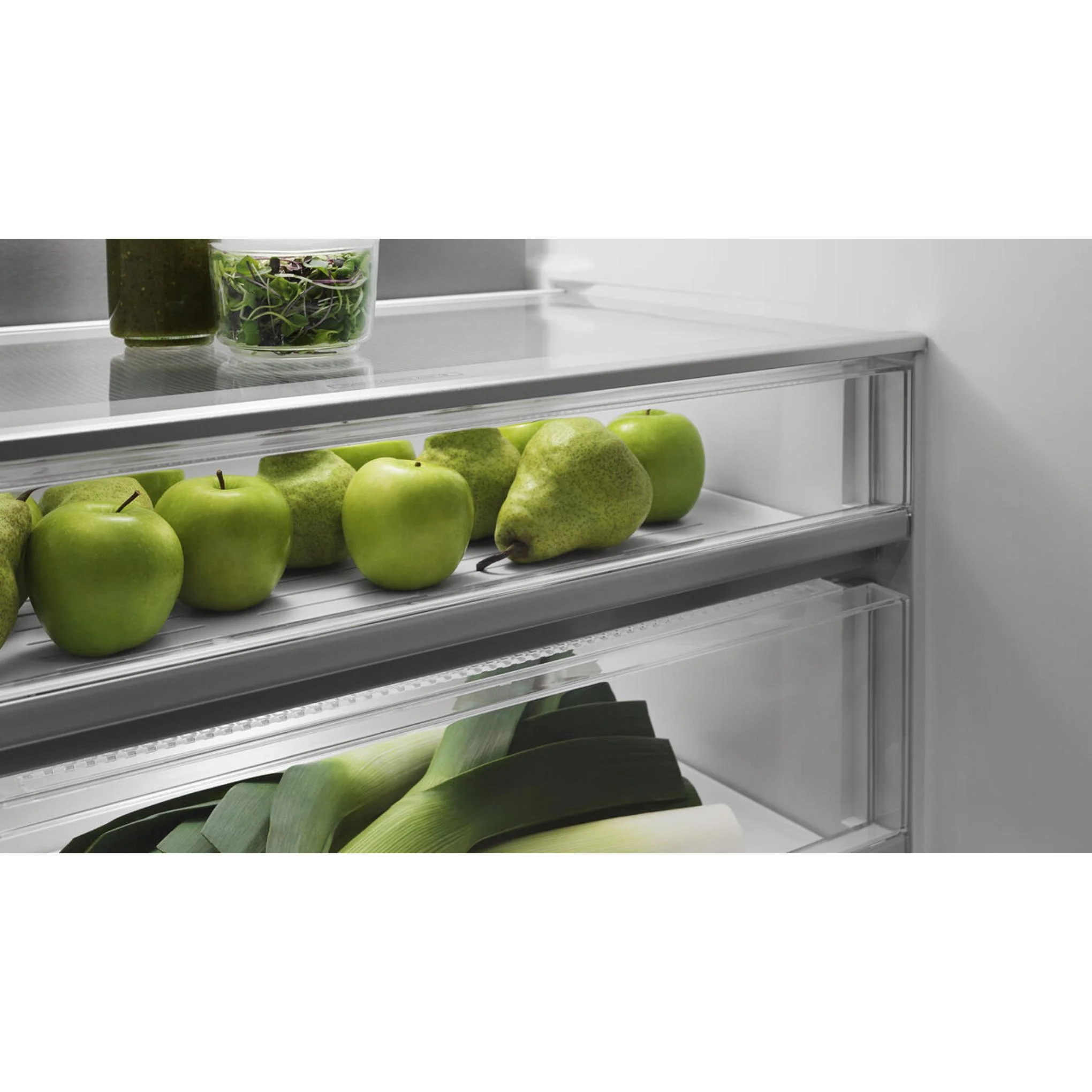 Fisher & Paykel 18.2cu ft Series 5 Refrigerator Freezer - RF178WRNX1 - Image 8