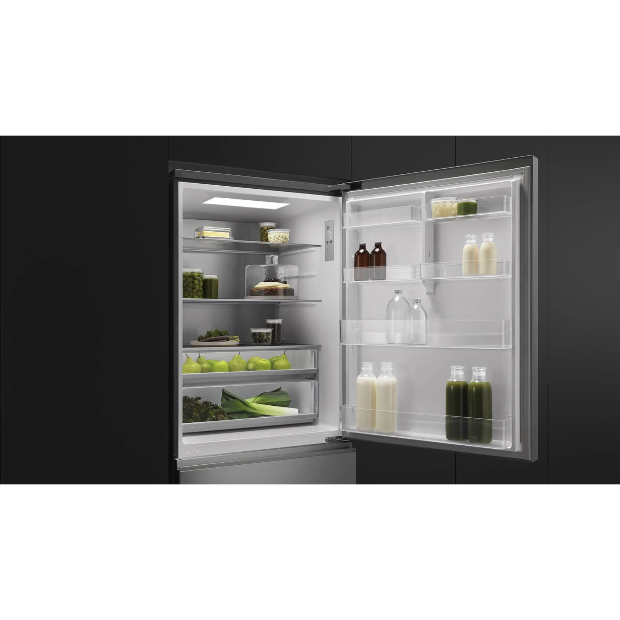 Fisher & Paykel 18.2cu ft Series 5 Refrigerator Freezer - RF178WRNX1 - Image 9