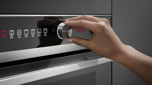 Fisher & Paykel 24" Series 5 Contemporary Self-Cleaning Oven, 7 Function, Stainless Steel – OB24SCD7PX1 - Image 8