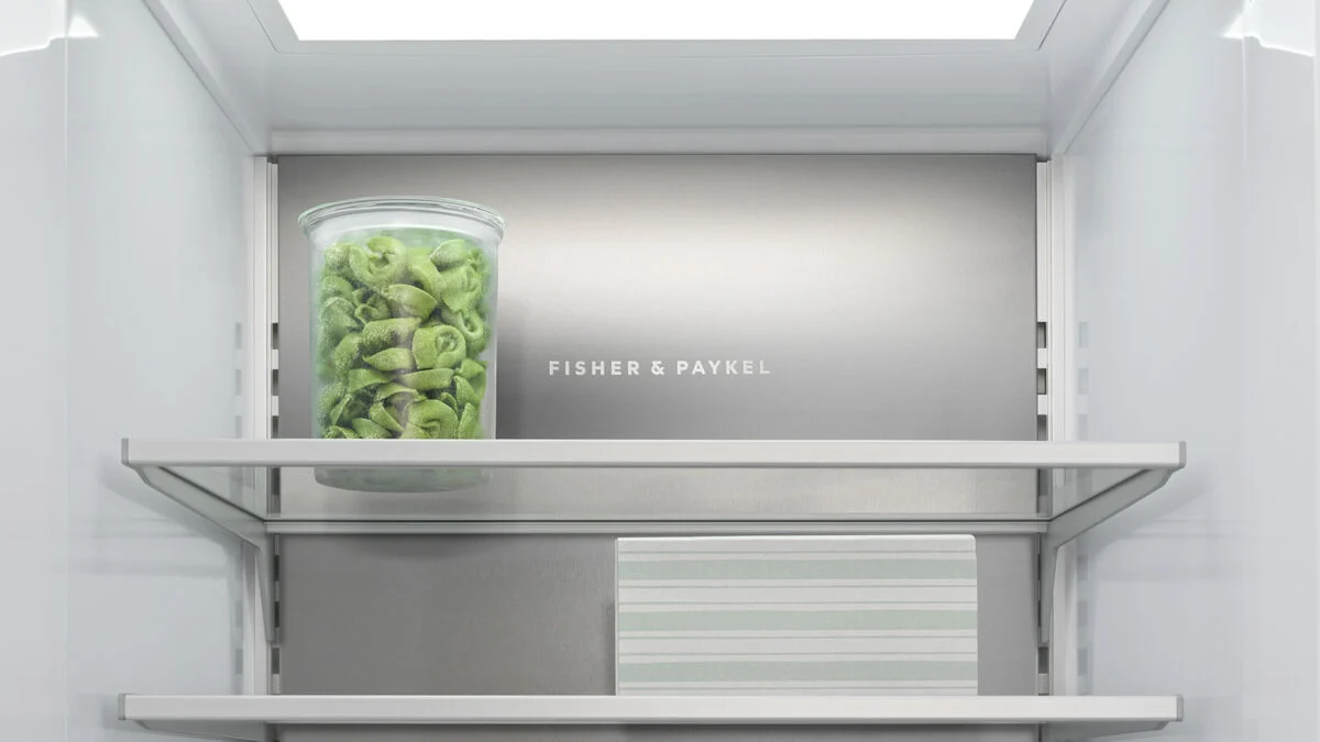 Fisher & Paykel 24" Series 9 Integrated Refrigerator Freezer, Ice & Water - RS2474BRU1 - Image 10