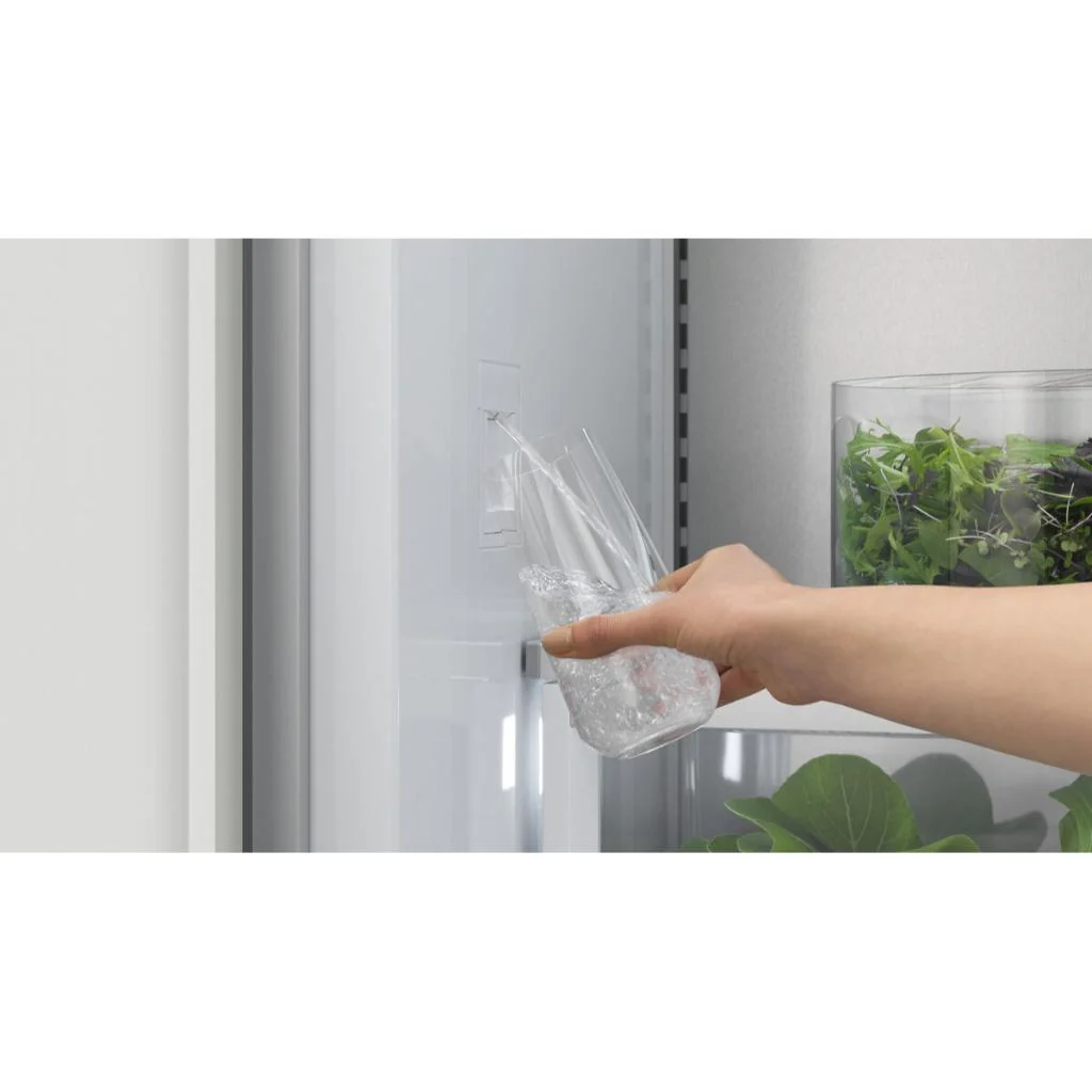 Fisher & Paykel 24" Series 9 Integrated Triple Zone Refrigerator - RS2474S3RH1 - Image 11