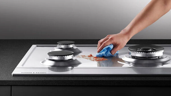 Fisher & Paykel 36" Series 7, 5-Burner Gas Cooktop, Natural Gas, Stainless Steel – CG365DNGX1 N - Image 4