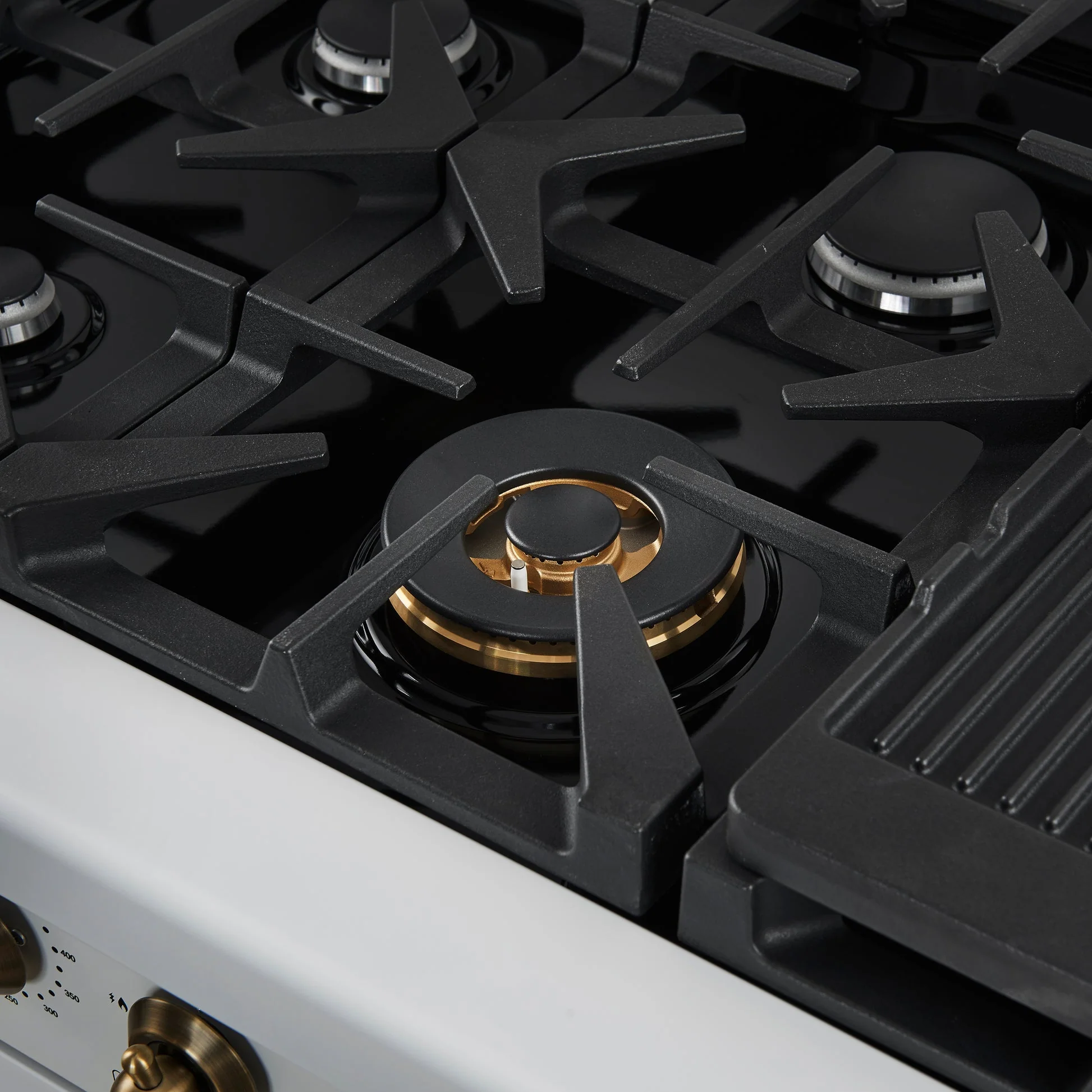 Forno Antico Freestanding Gas Range, Antique Brass Design, Convection Oven, Energy Efficient - Image 29