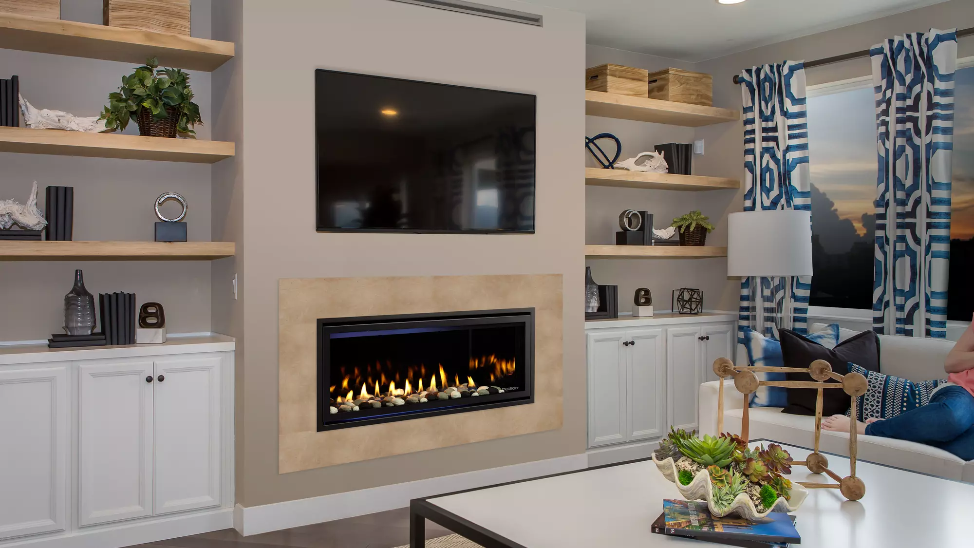 Heatilator Rave Direct Vent Gas Fireplace - RAVE32-IFT-B - Image 3