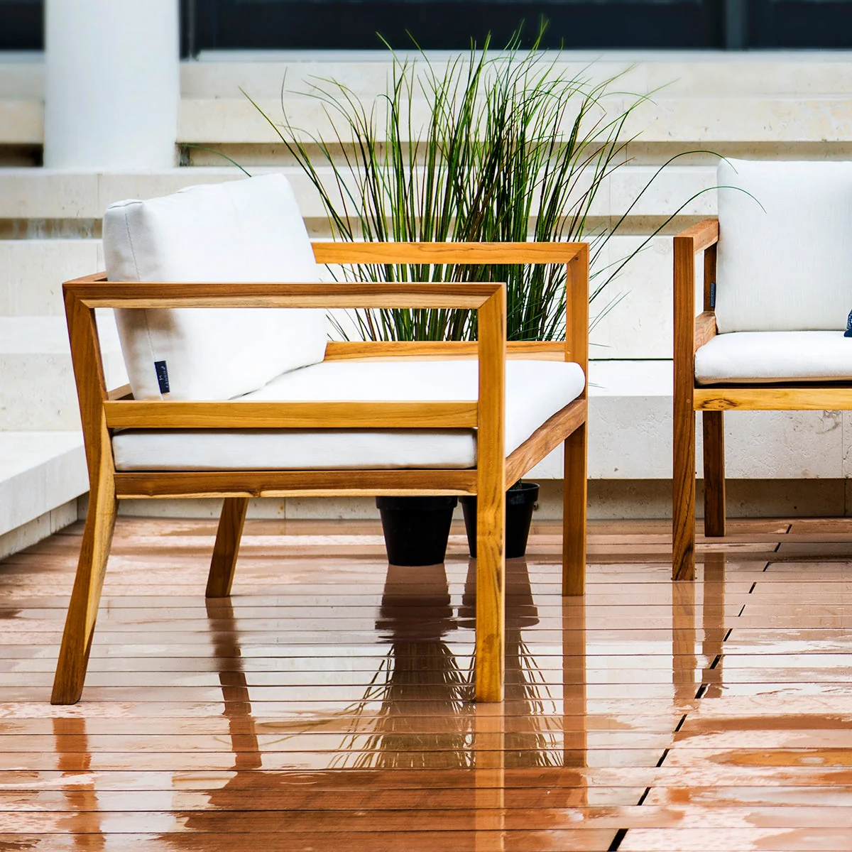 Kannoa Cali Armchair - Image 2