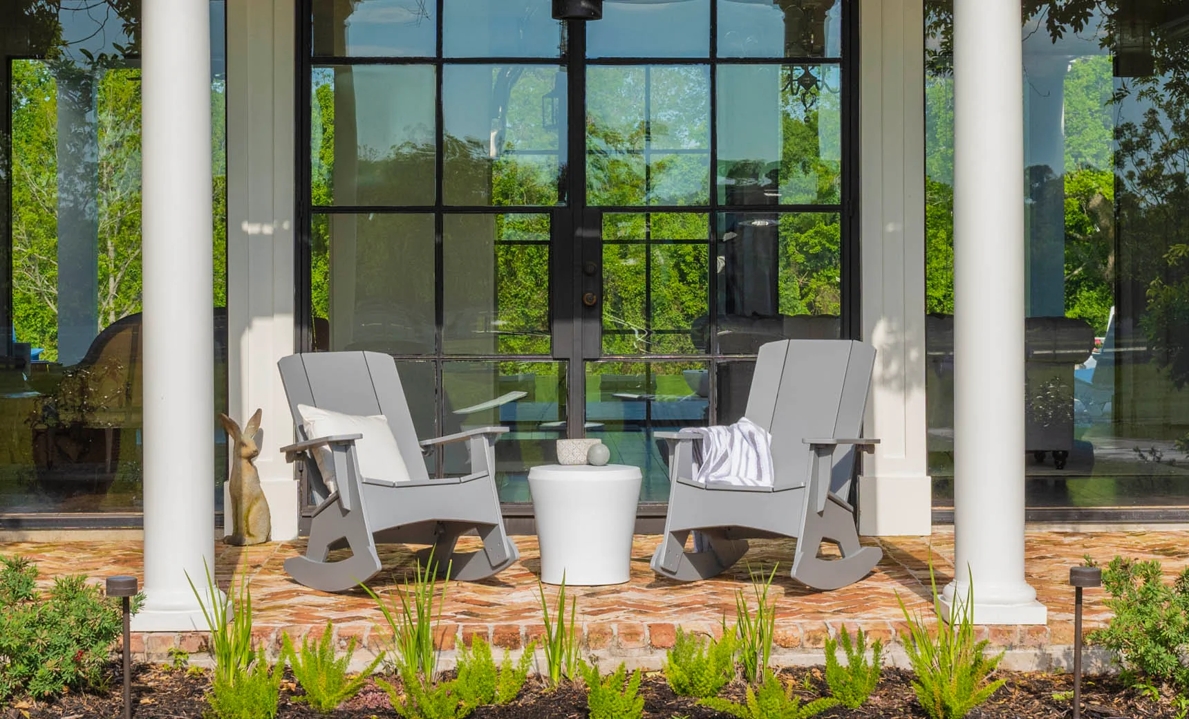 Ledge Lounger Affinity Side Table - Image 4