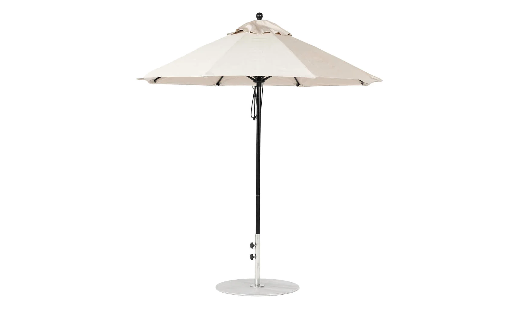 Ledge Lounger Essential Fiberglass Umbrella - 7.5' Octagon Pulley - Image 10