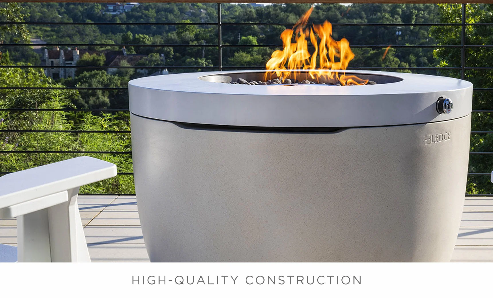 Ledge Lounger Halo Firepit - Image 5