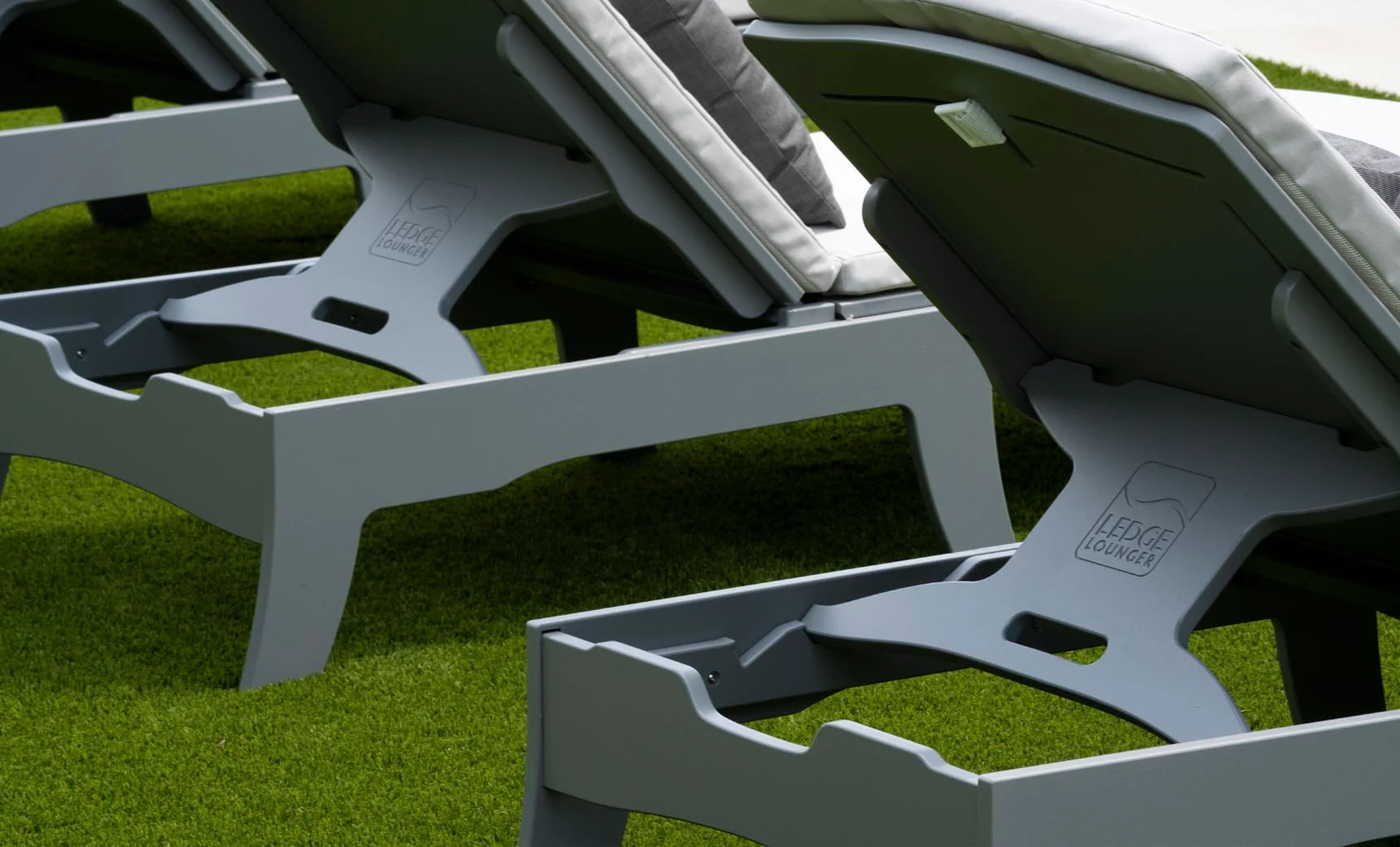 Ledge Lounger Legacy Chaise - Image 5