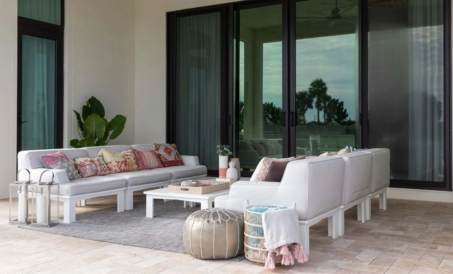 Ledge Lounger Mainstay Sectional Right Armchair - Image 5