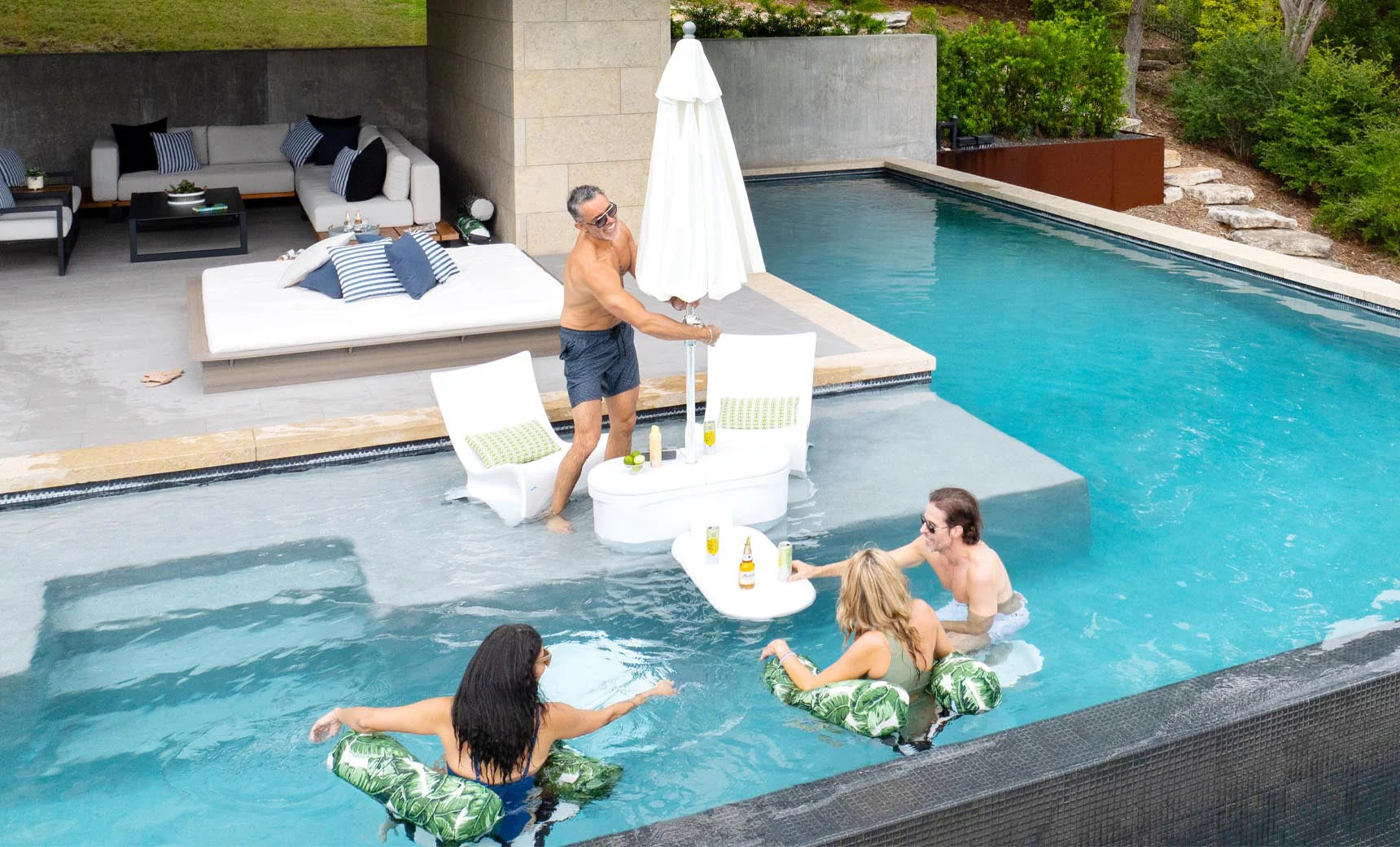 Ledge Lounger PartyPad Swim-Up Bar - Image 3