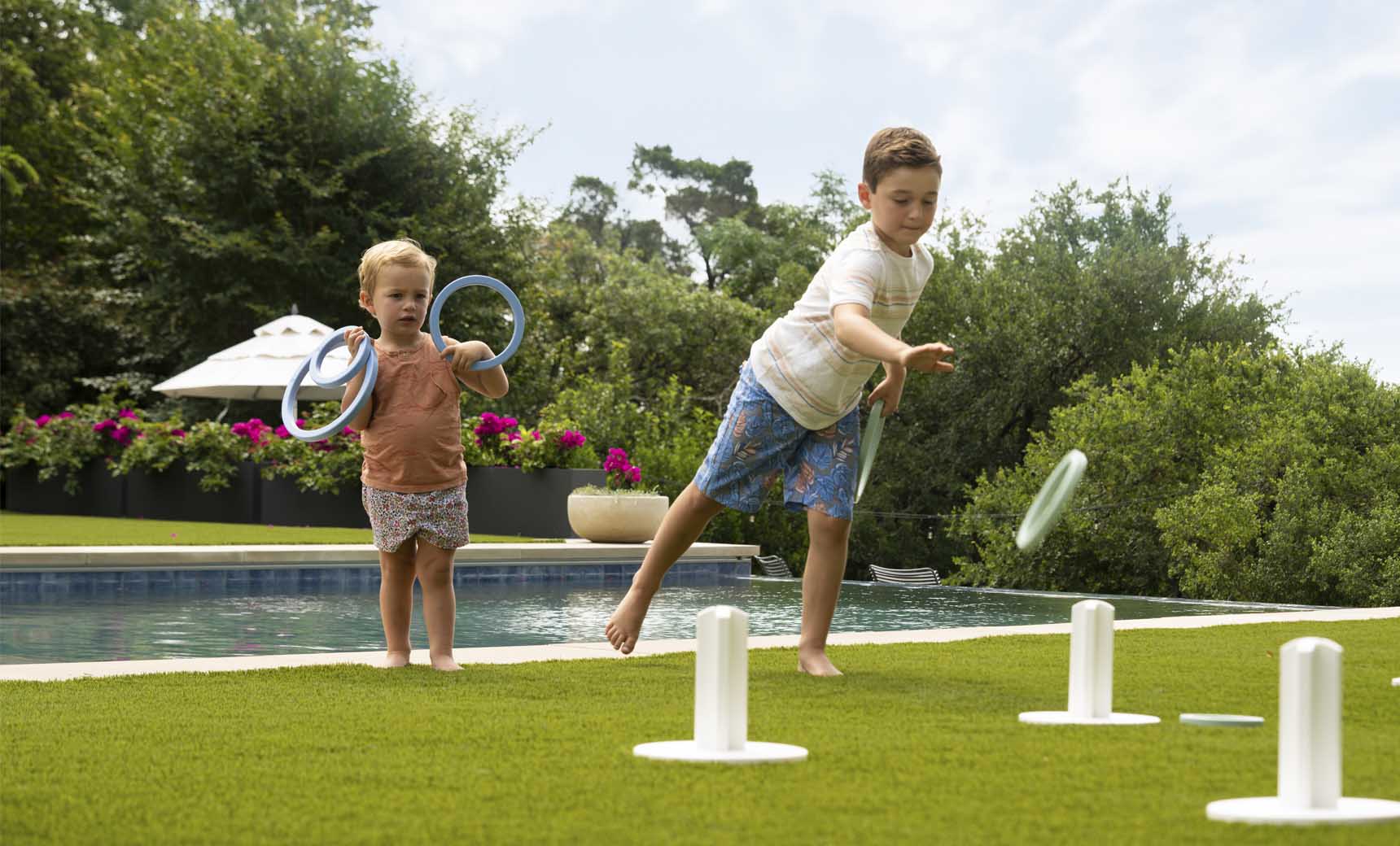 Ledge Lounger Ring Toss - Image 2