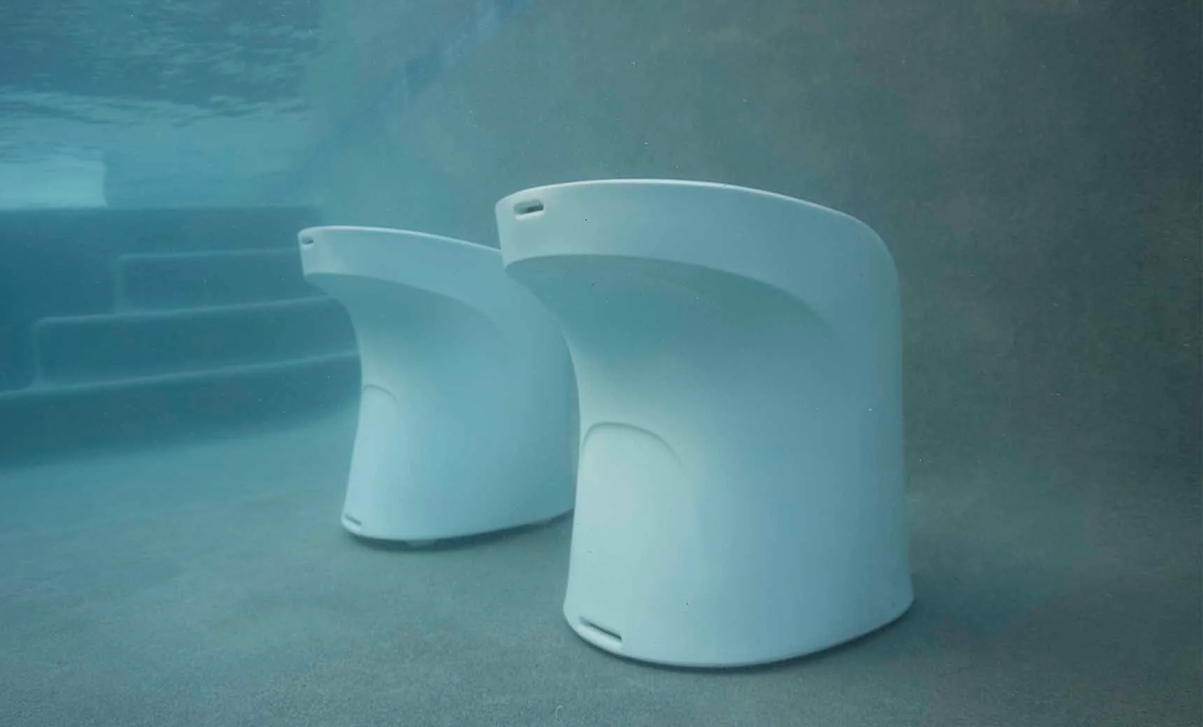 Ledge Lounger Signature Barstool Counter Height - Image 6