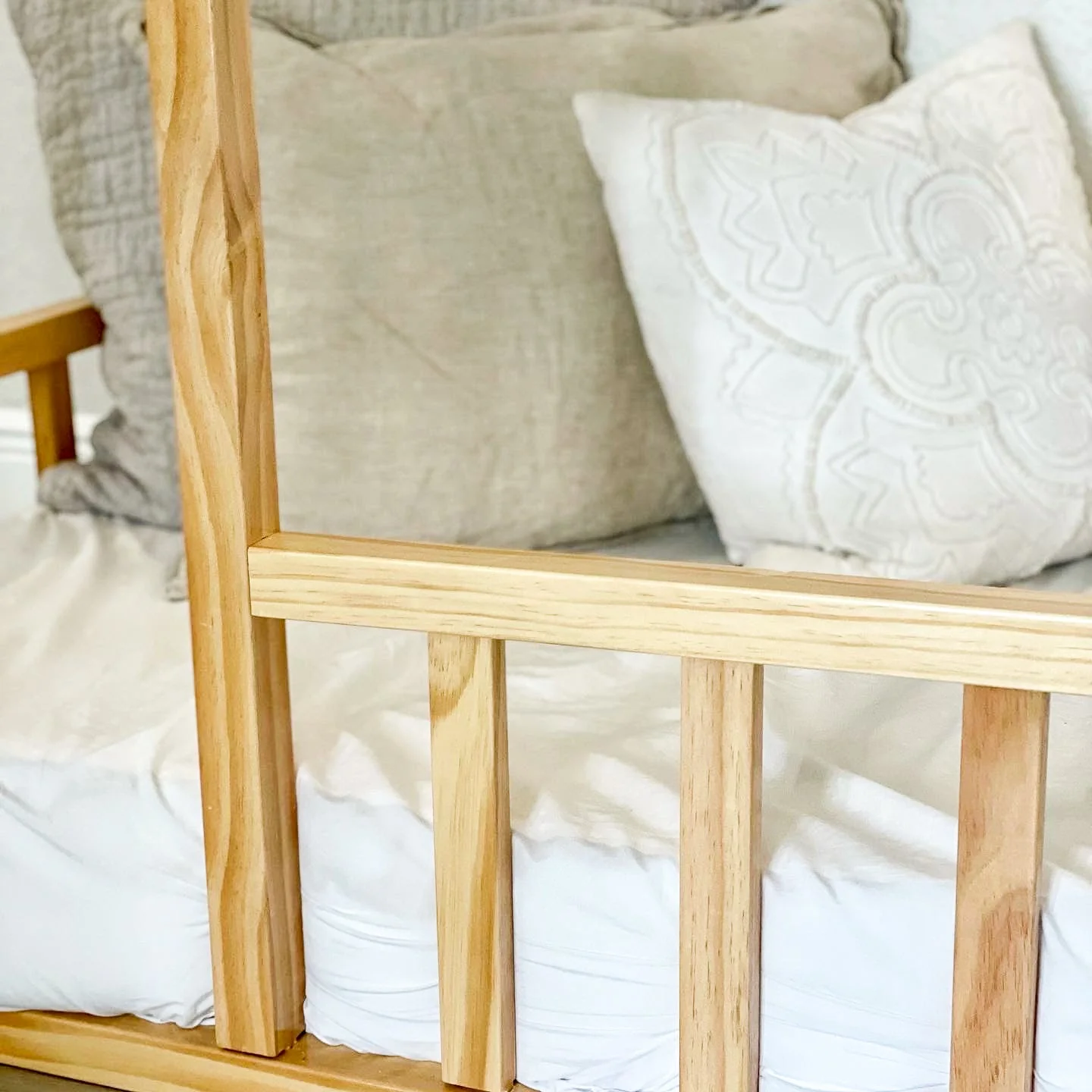 Montessori House Bed with Rails - Image 5