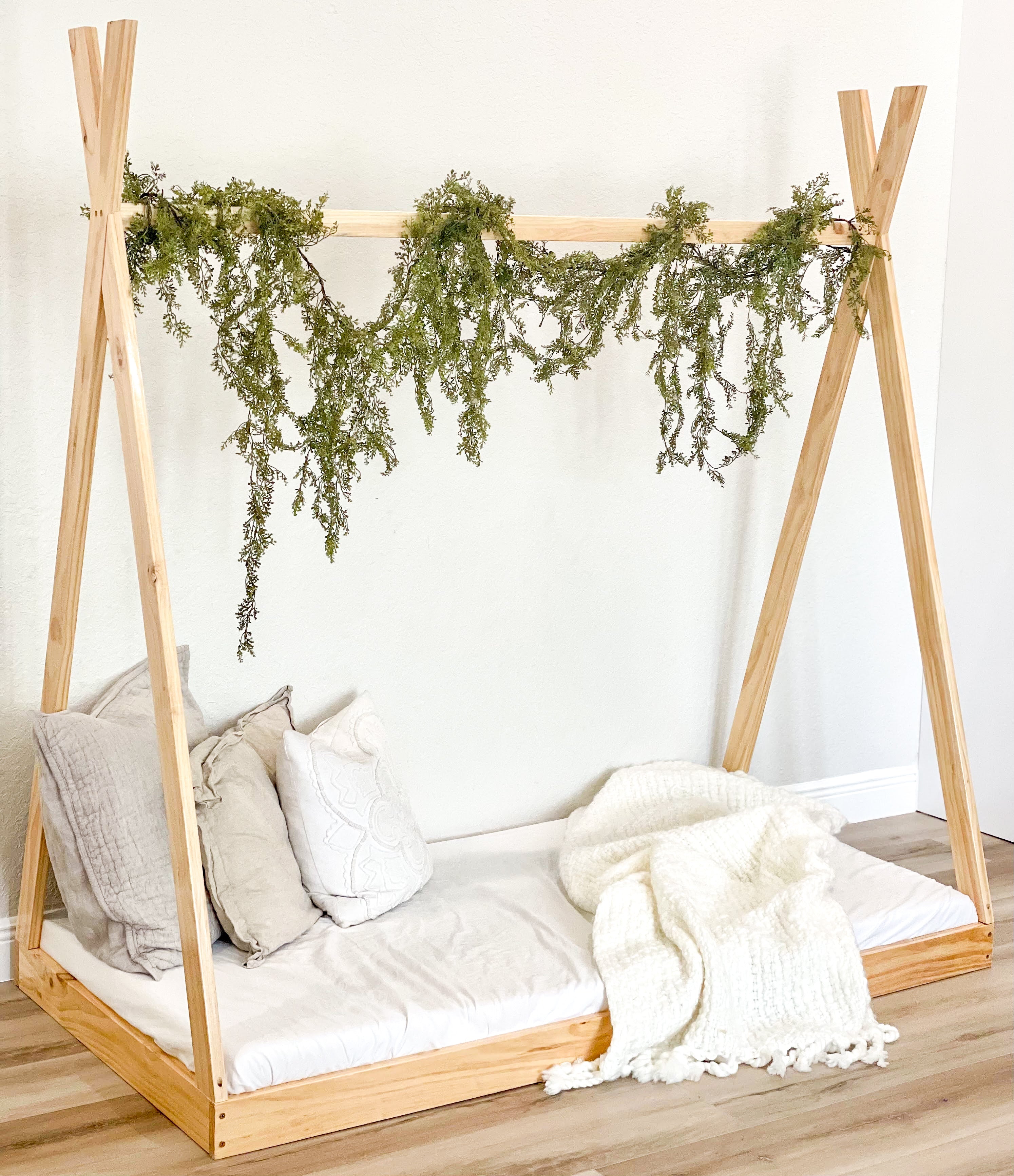 Montessori Teepee Bed - Image 3