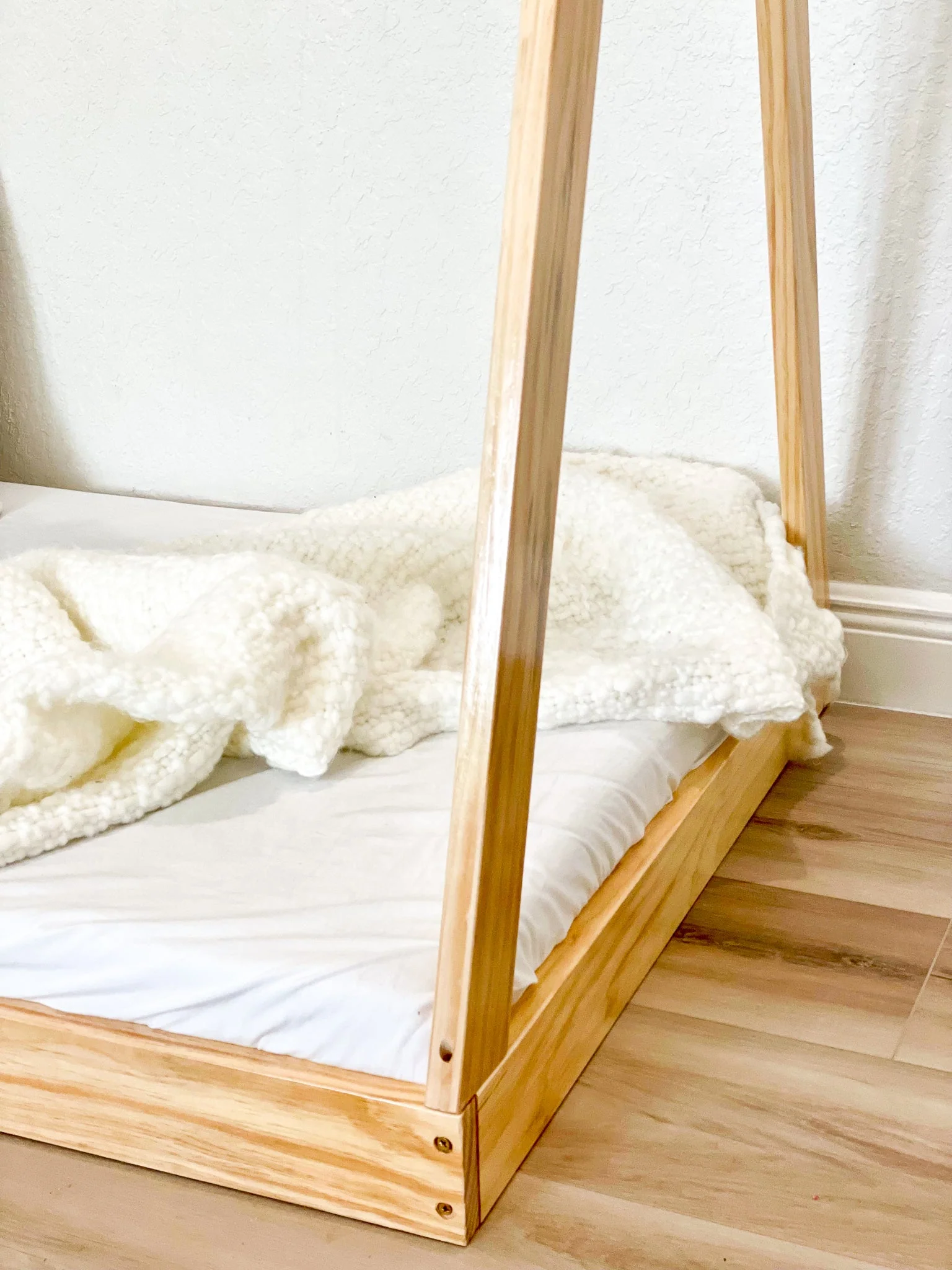 Montessori Teepee Bed - Image 6
