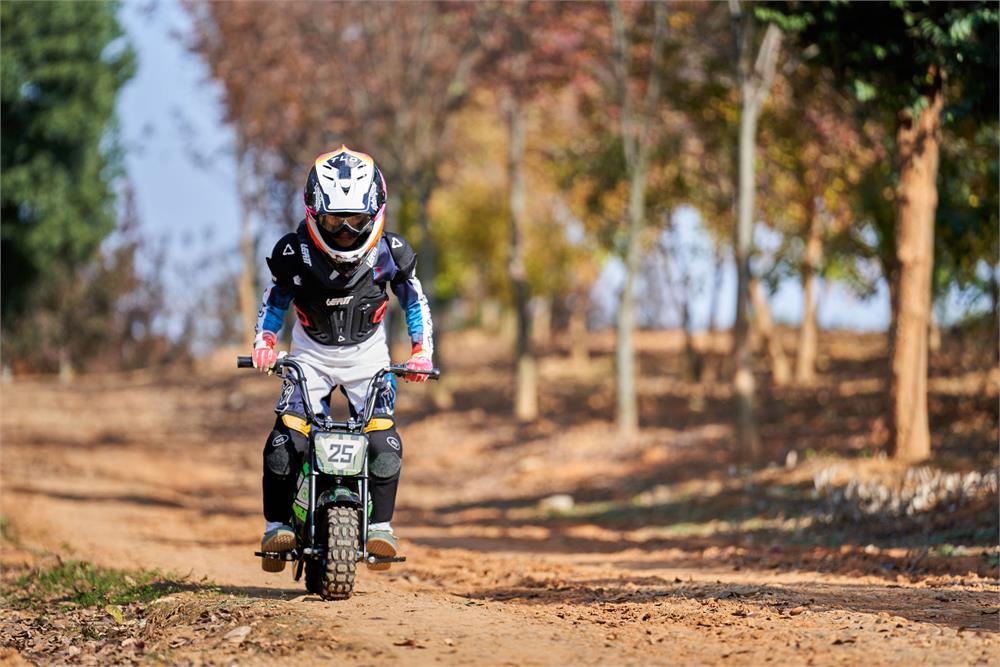 MotoTec 24V/9Ah 250W Electric Mini Bike - Image 10