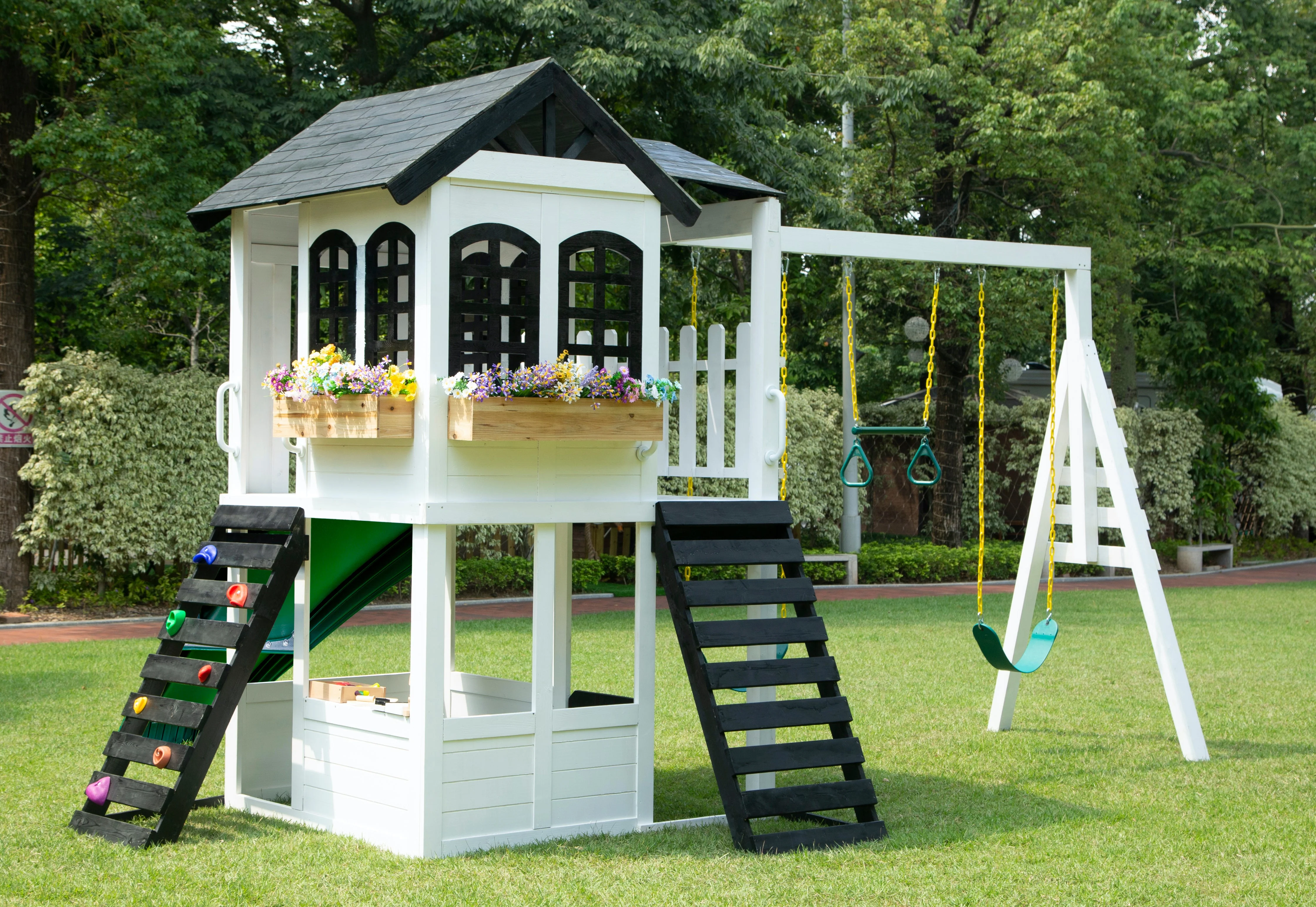 Reign Two Story Playhouse - Image 10