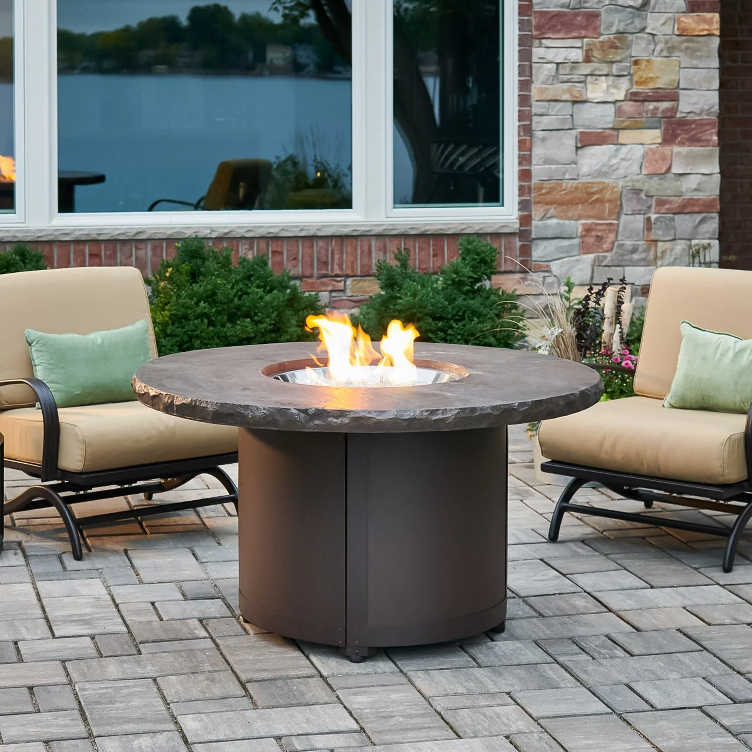 The Outdoor Greatroom Beacon 48" Round Gas Fire Pit Table - BC-20-MNB - Image 8