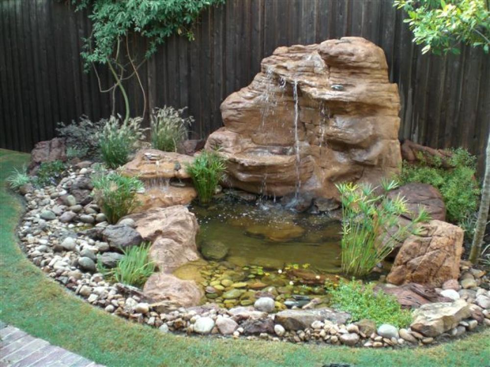 Universal Rocks Large Waterfall - Image 4