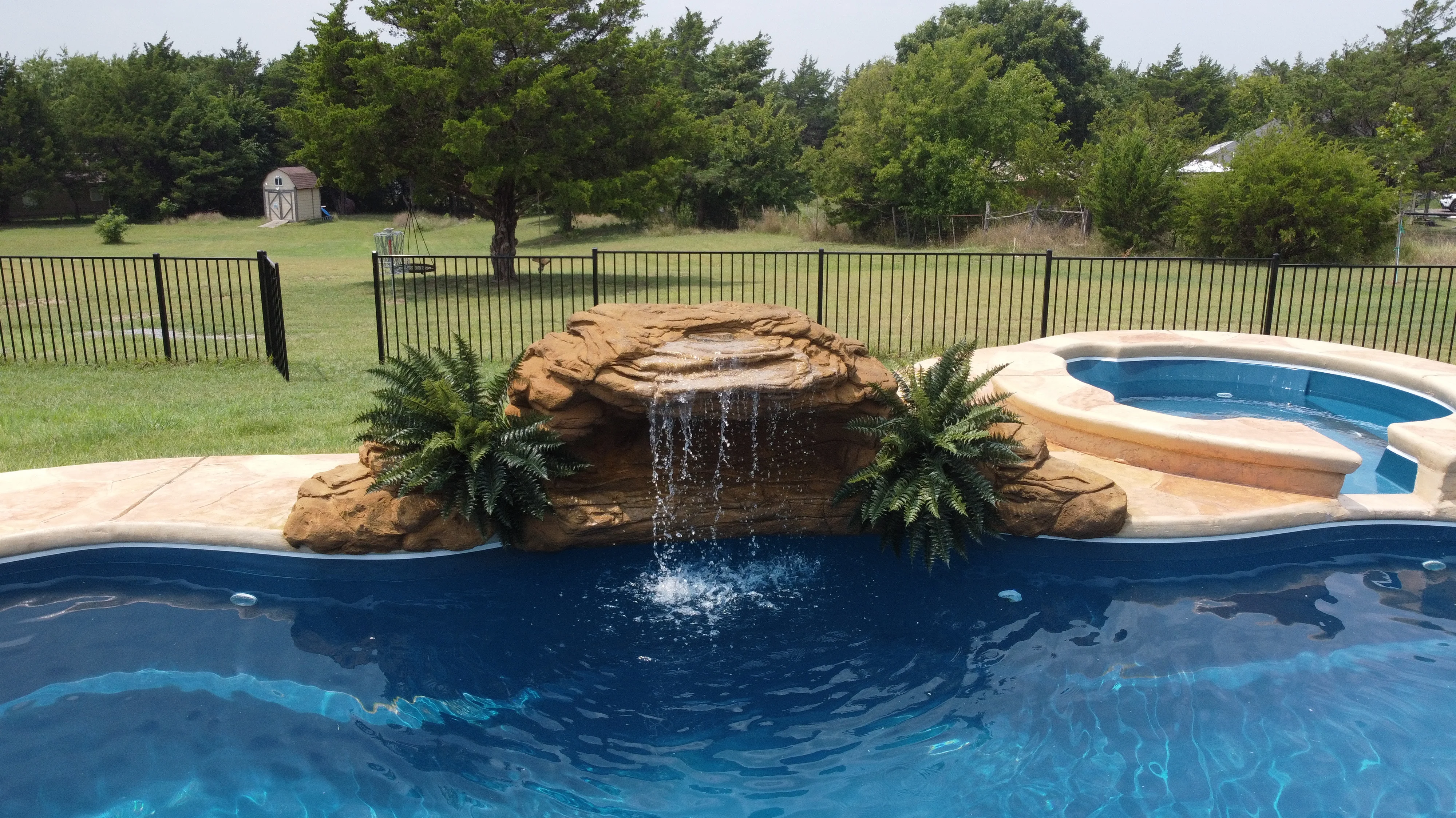 Universal Rocks Oasis Pool Kit - PWK-008 - Image 3