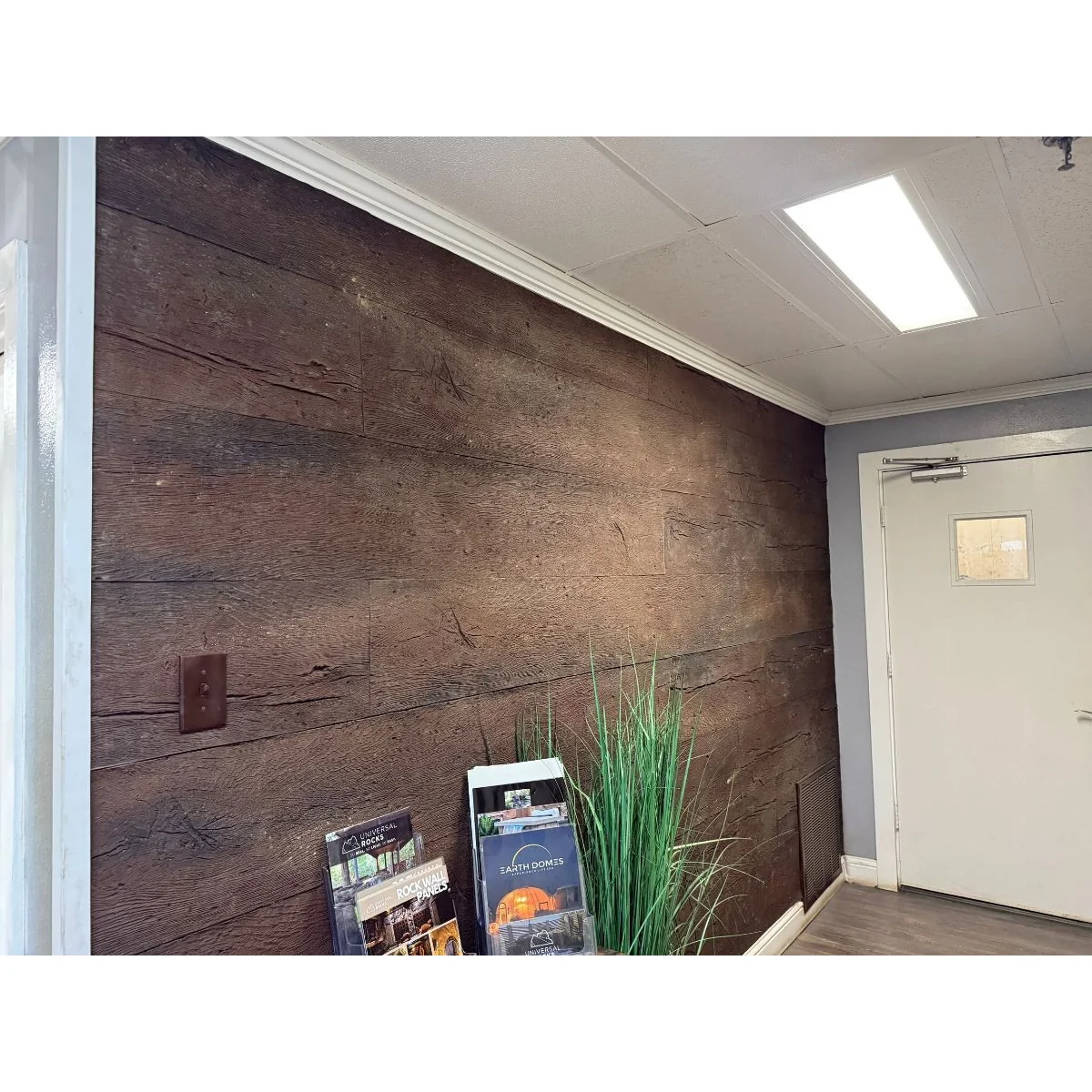 Universal Rocks Woodland 46" x 20' Wall Panel – WOODLAND-PANEL - Image 5