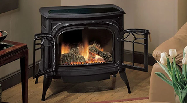 Vermont Castings Radiance Direct Vent Gas Stove with IntelliFire Ignition - RADVT-IFT - Image 2