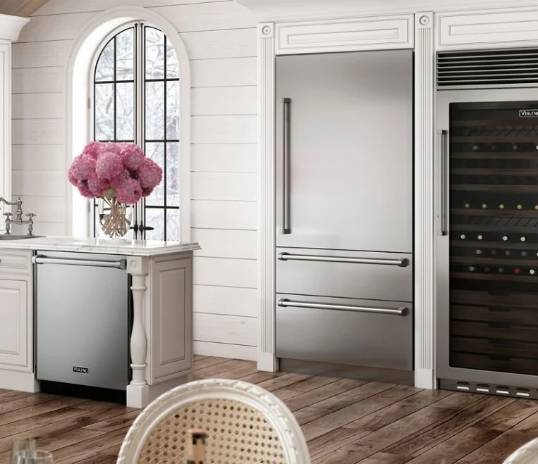 Viking 5 Series 36 inch Built-In Bottom-Freezer Refrigerator with 20.4 cu. ft. Capacity - VCBB5363E* - Image 5