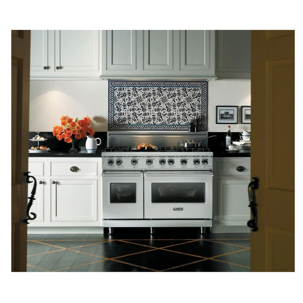 Viking 5 Series 48 inch Sealed Burner Gas Range with 6 Burners and Griddle - VGR5486G* - Image 3